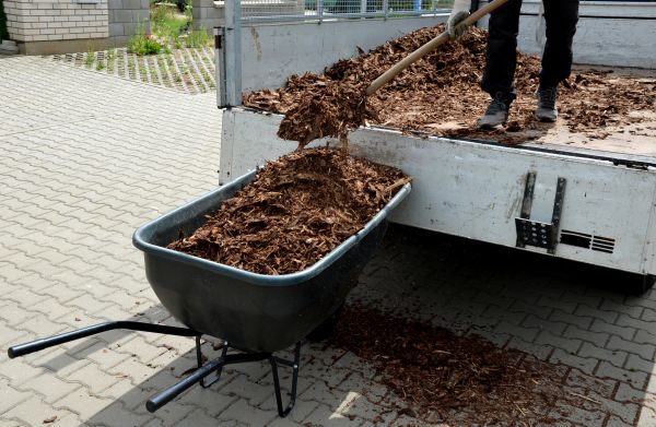 Bulk Mulch Delivery in Kaysville