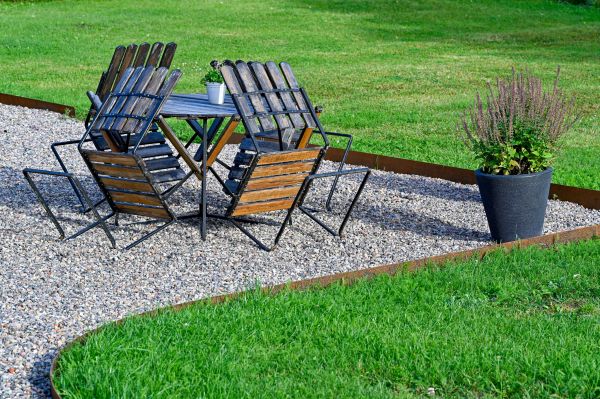 Metal Edging Installation in Kaysville