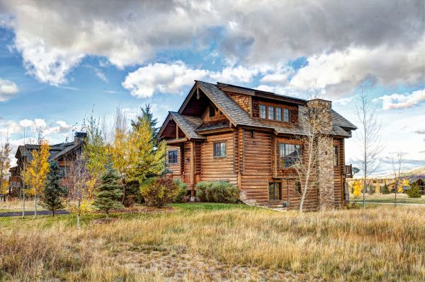 Cabin Landscaping in Kaysville